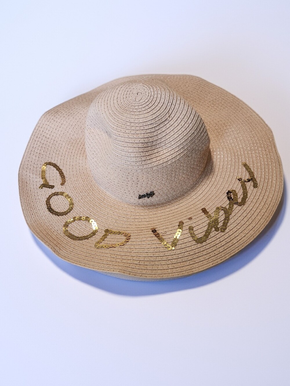 Lucky 7 "Good Vibes" Paper Sun Hat